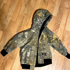 Walls camo jacket boys heavy size 4T Realtree camouflage hunting